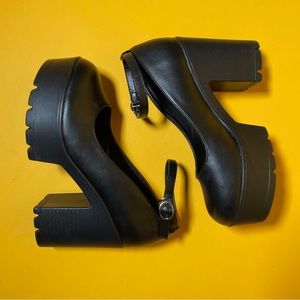 Faux Leather Platform Pumps